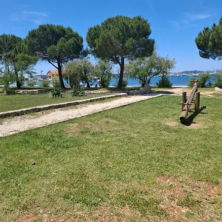 Ive * Sukošan