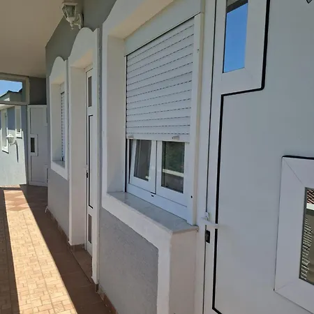 Apartamento Ive Sukošan