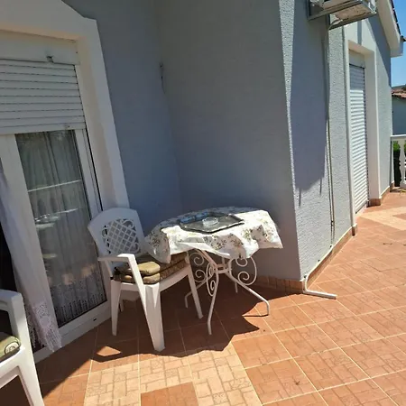 Apartamento Ive Sukošan
