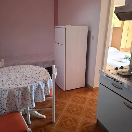Ive * Sukošan